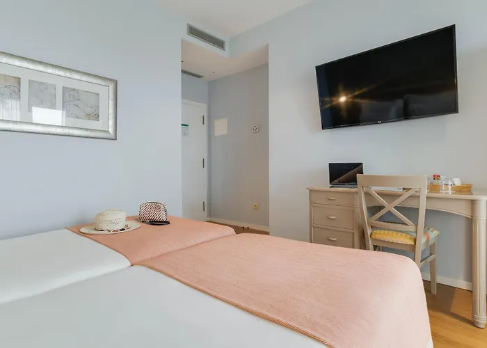 Pestana Promenade Ocean Resort Hotel