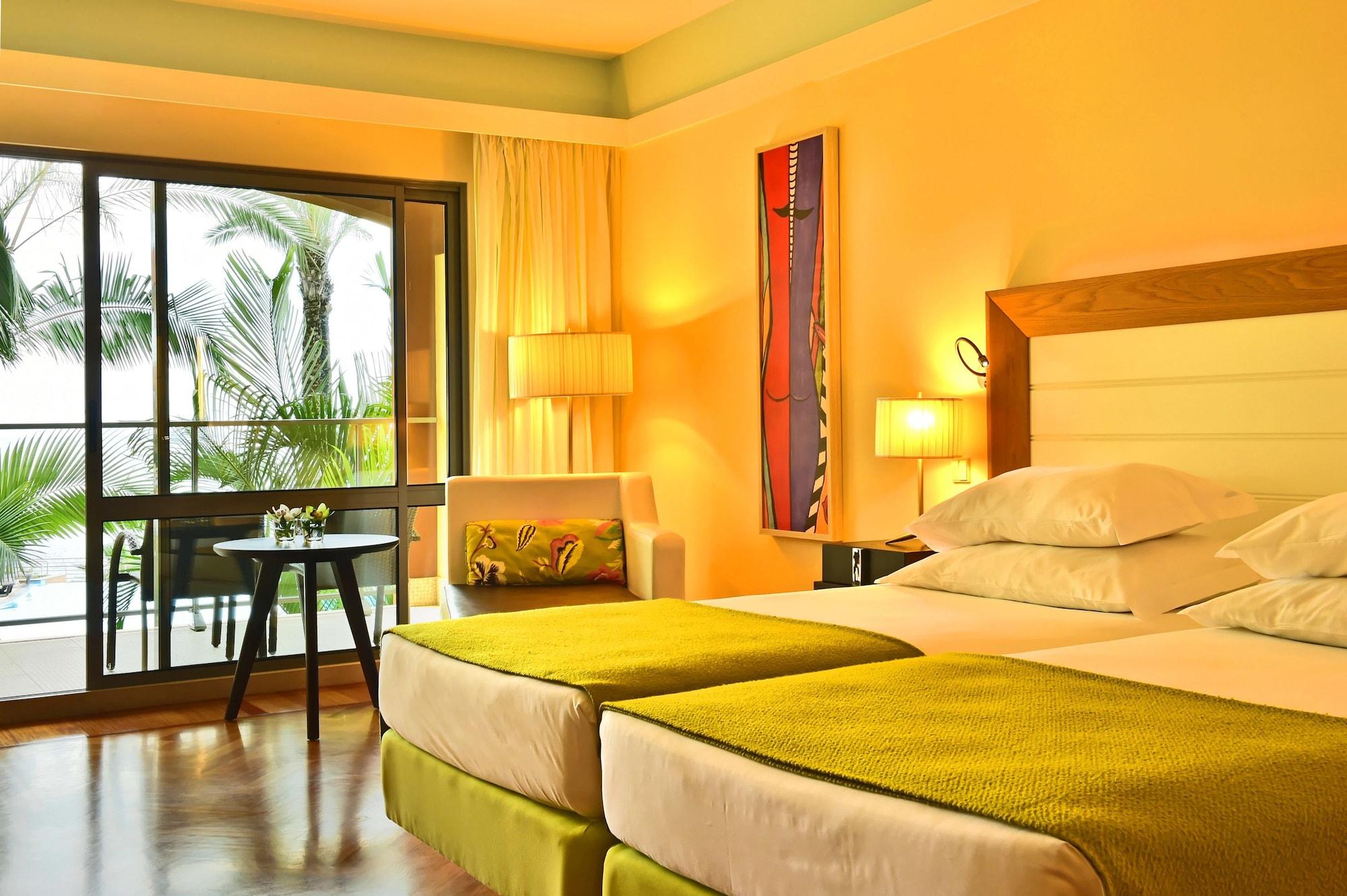 Pestana Promenade Ocean Hotel 4*
