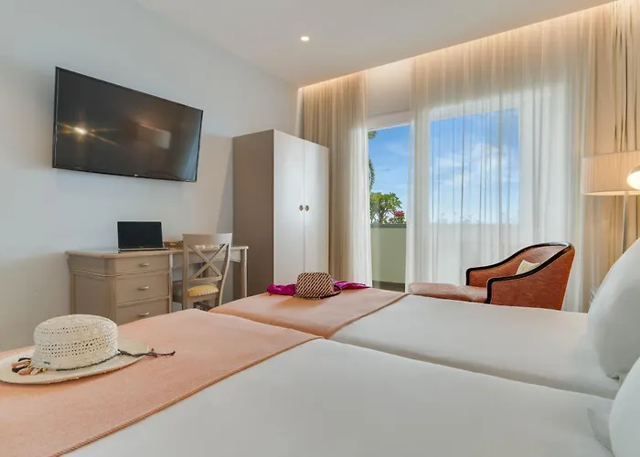 Pestana Promenade Ocean Resort Hotel